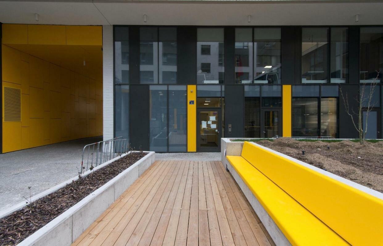 Free Parking In Garage Karolina Plazza, New Cosy Studio With All You Need Prague Luaran gambar